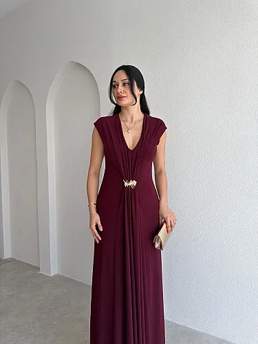 MİNARK Broş Detaylı Maxi Elbise 4047 - Bordo - 2