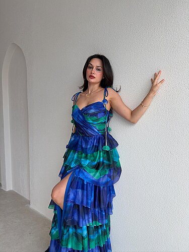 RAYMOS Çiçek Detaylı Katlı Maxi Elbise 6550 - Mavi - Mooi Butik